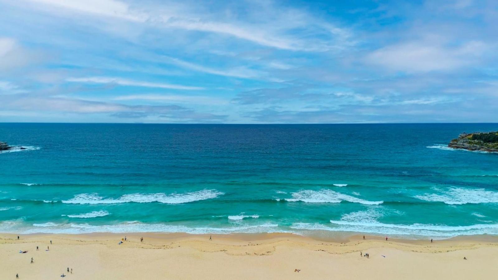 Modern 2-bed With Parking Near Bondi Beach Apartment *